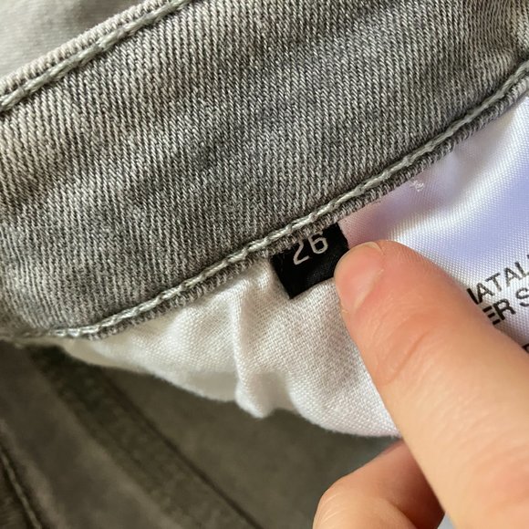 Hudson natalie mid rise skinny jeans gray size 26 - Picture 5 of 11